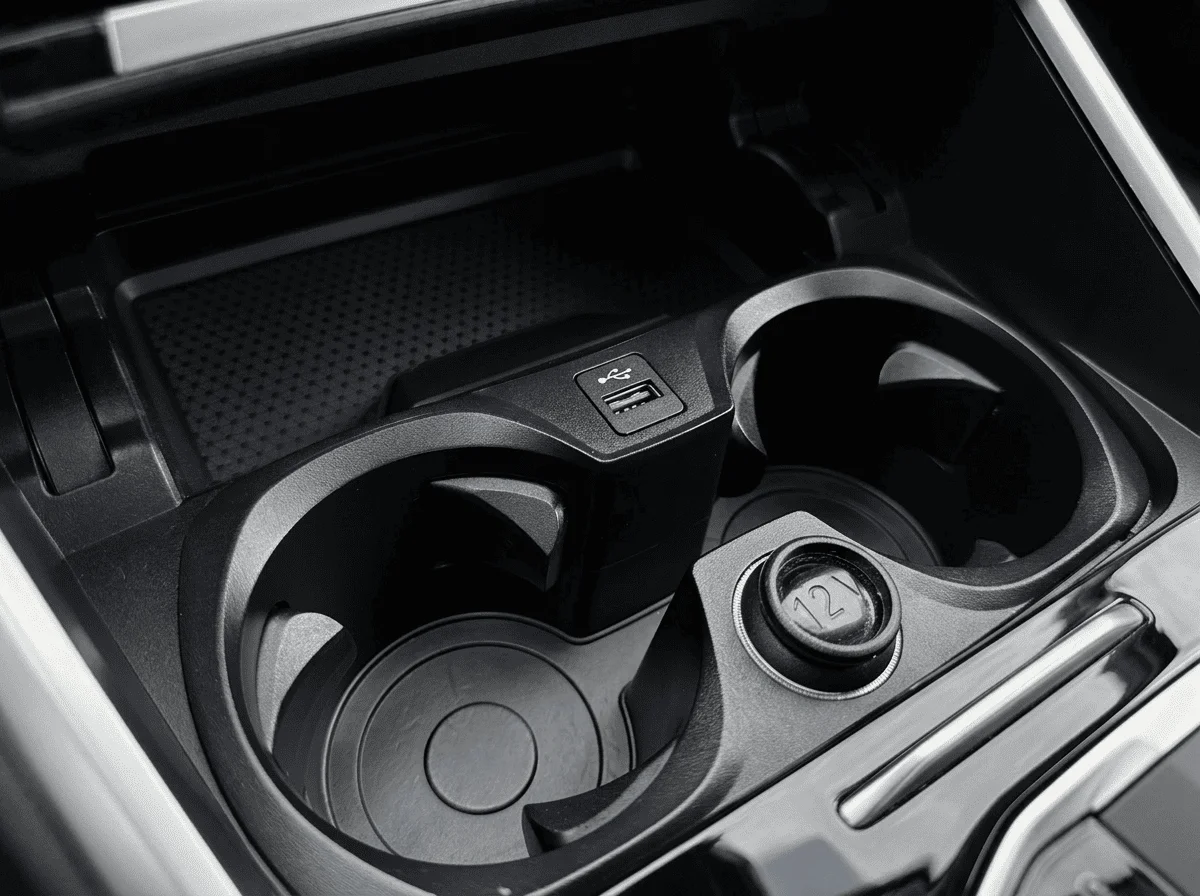 BMW 320e G20 plug-in hybrid 2022 — foto 10
